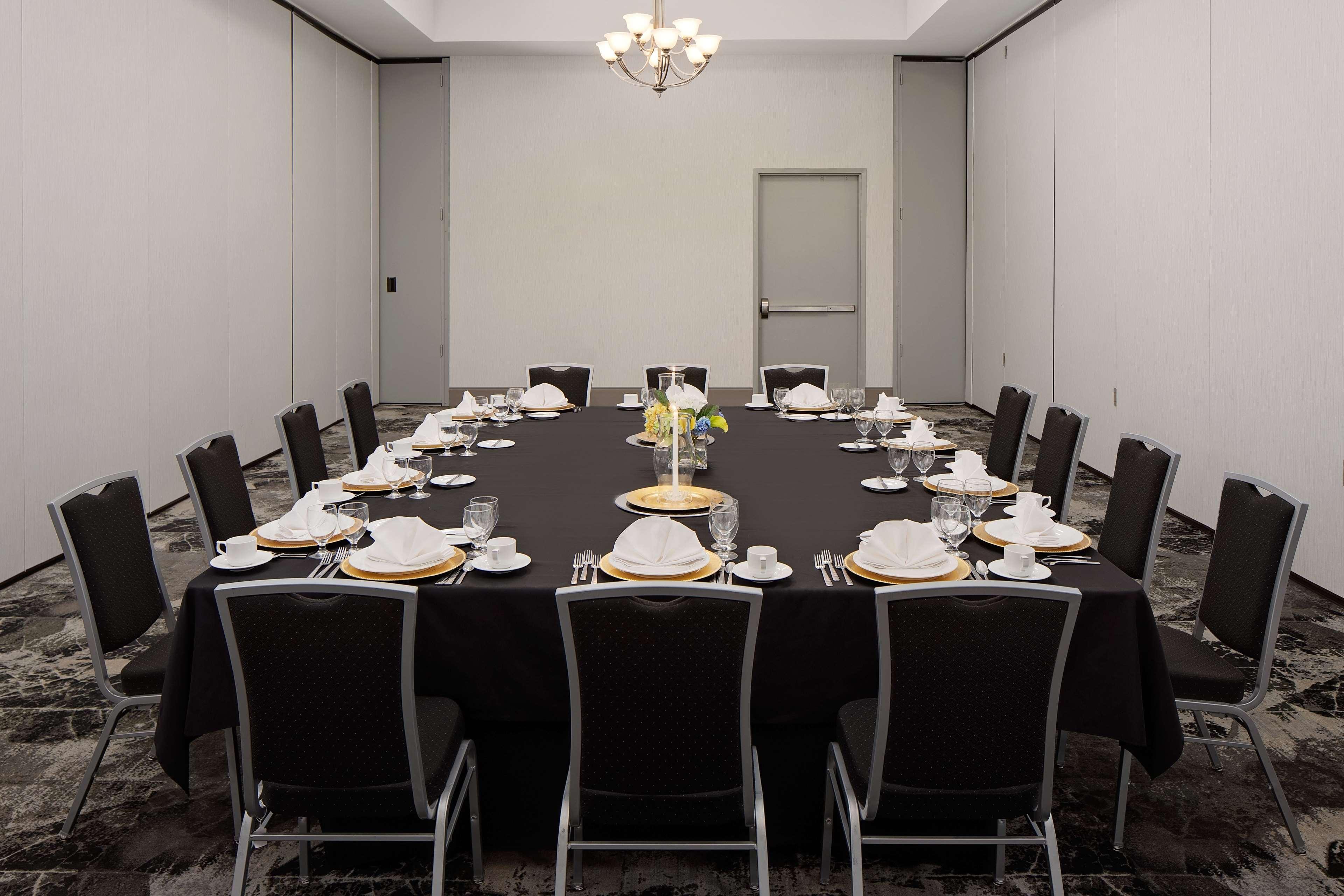 Hilton Garden Inn Dfw Airport South Irving Εξωτερικό φωτογραφία