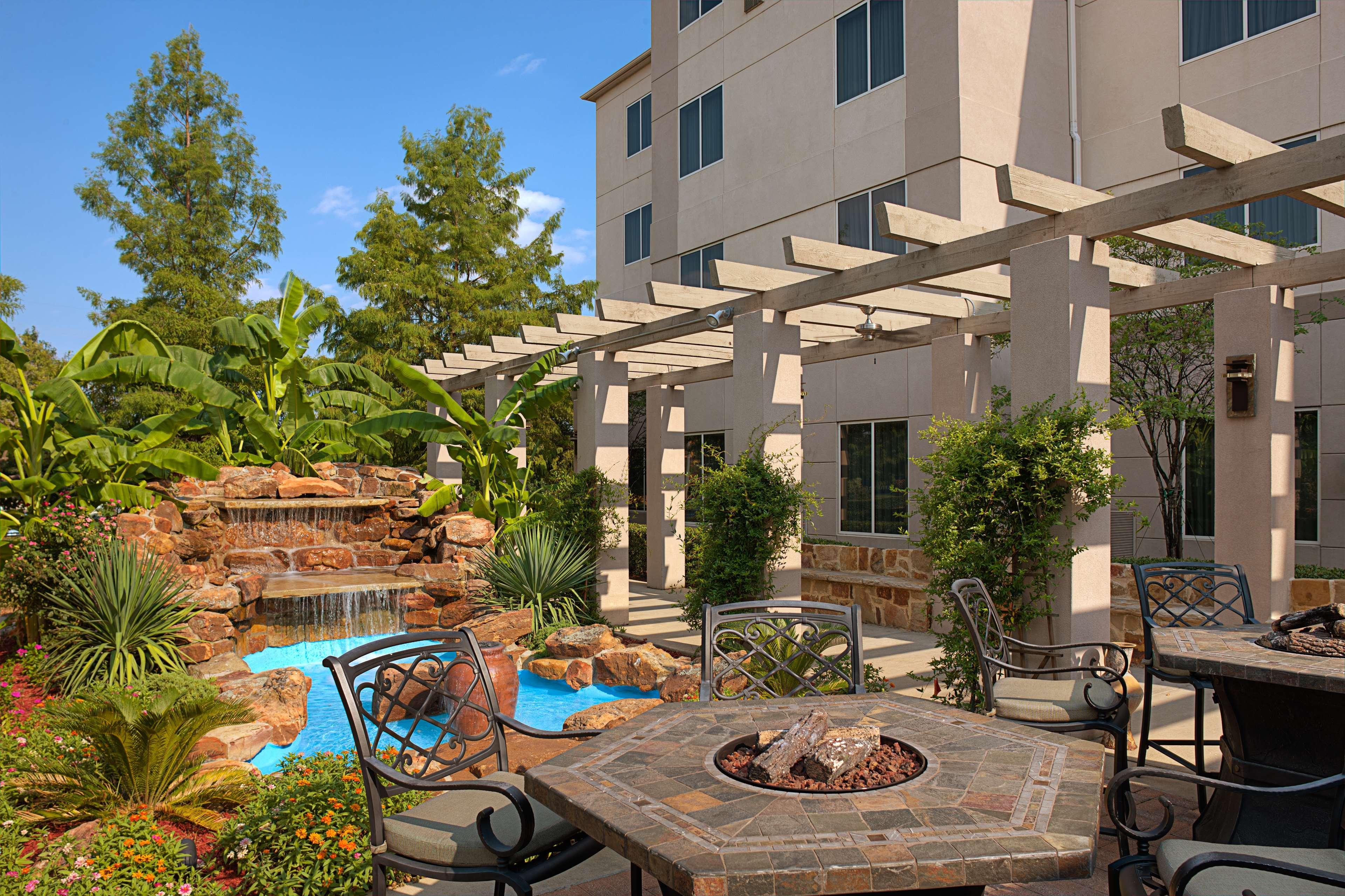 Hilton Garden Inn Dfw Airport South Irving Εξωτερικό φωτογραφία